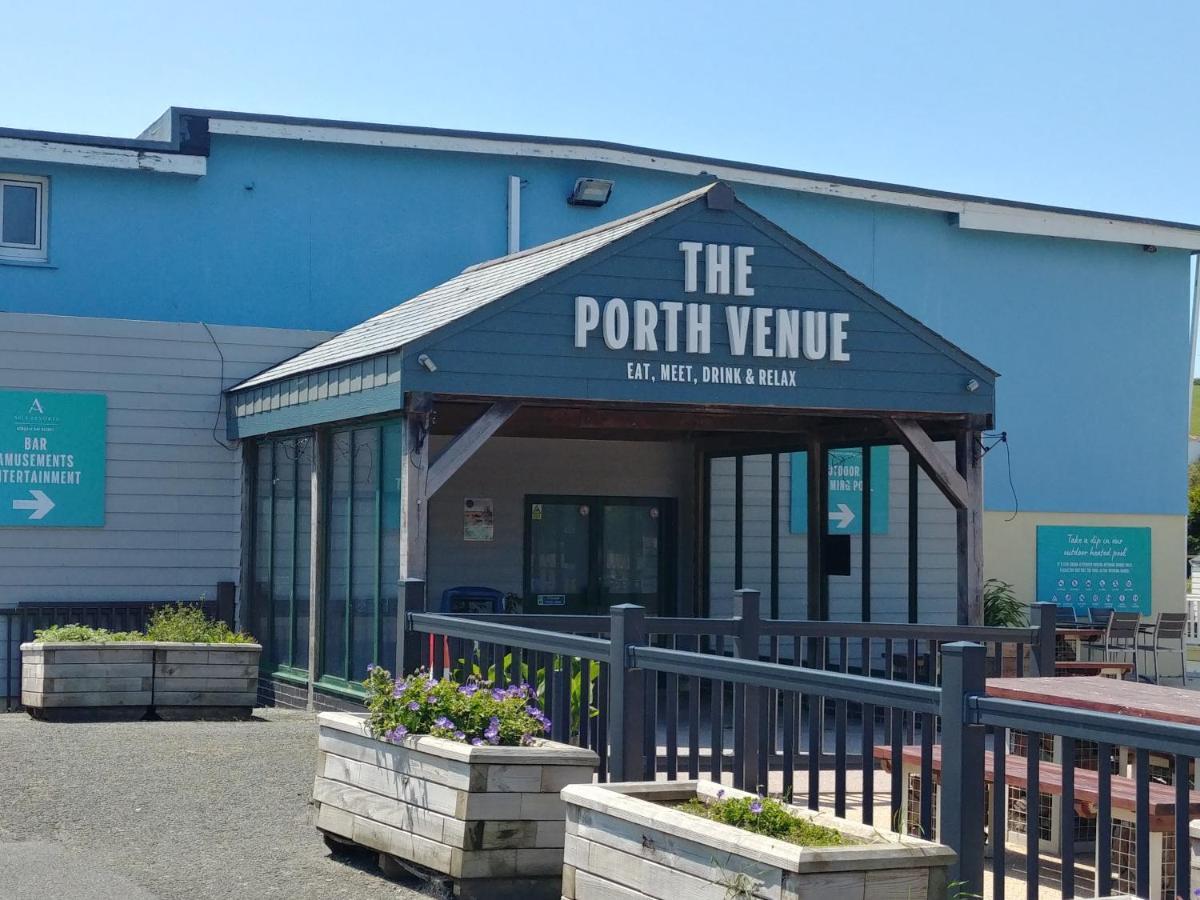 Holiday park Newquay Bay 2*